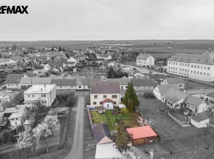 dji-20260326110957-0062-d-edit.jpg | Prodej - dům/vila, 248 m²
