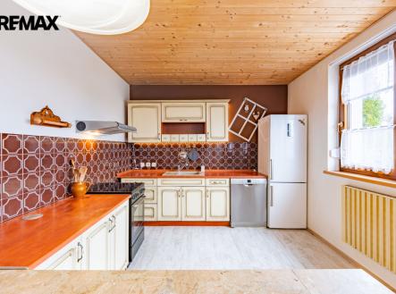 dsc00546-hdr.jpg | Prodej - dům/vila, 248 m²