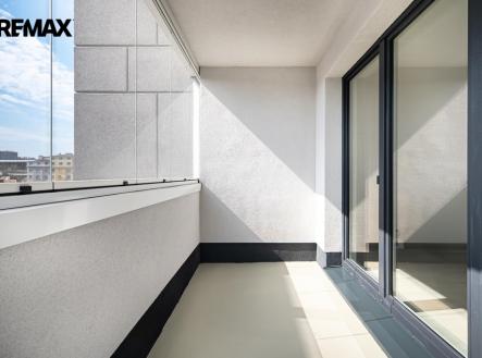 p1015452.jpg | Pronájem bytu, 1+kk, 31 m²