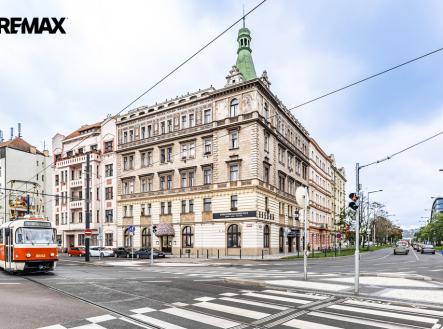 p1711238-1.jpg | Pronájem - obchodní prostor, 286 m²