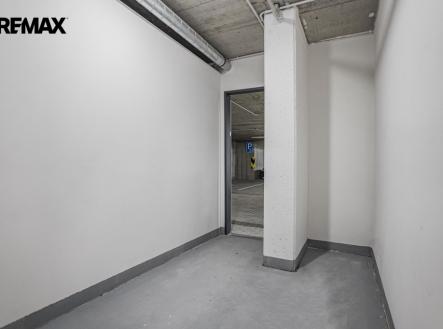 p1207141.jpg | Prodej - skladovací prostor, 2 m²