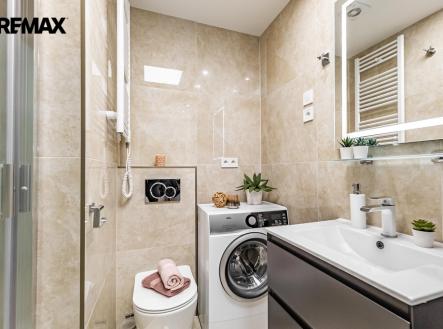 p1401793.jpg | Pronájem bytu, 2+kk, 44 m²