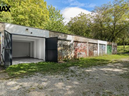 p1047934.jpg | Prodej - malý objekt/garáž