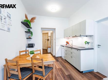 p1431619-vylepsene-nr.jpg | Pronájem bytu, 2+kk, 48 m²