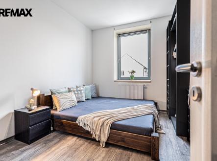 p1779228-1.jpg | Prodej bytu, 2+kk, 3 504 m²