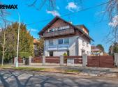Prodej - dům/vila, 398 m²