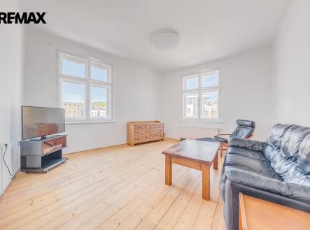 260430-byt-kolbenova-praha-8.jpg | Pronájem bytu, 2+1, 62 m²