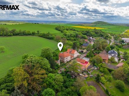 dji-20260514205804-0159-d-2.jpg | Prodej - dům/vila, 106 m²