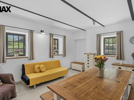 p1324412.jpg | Prodej - zemědělský objekt, 73 897 m²