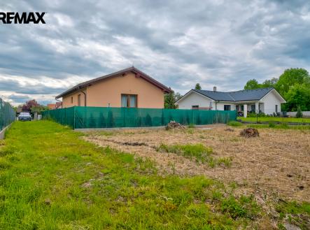 250522-pozemek-moravany-15.jpg | Prodej - pozemek pro bydlení, 517 m²