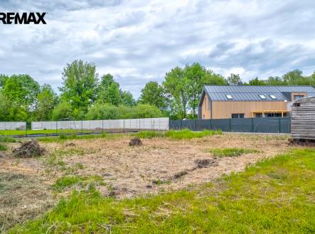 250522-pozemek-moravany-14.jpg | Prodej - pozemek pro bydlení, 517 m²