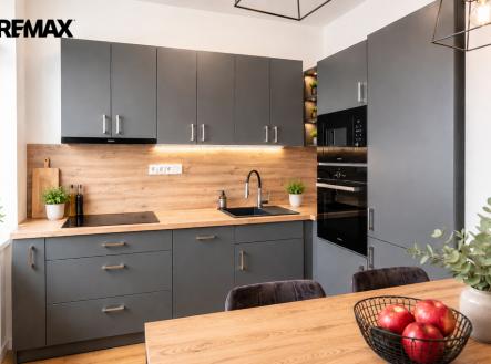 kuchyn.png | Prodej bytu, 1+kk, 37 m²