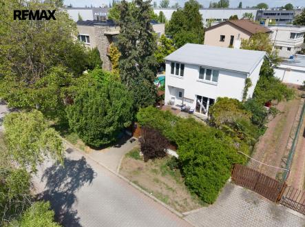 dji-20260518134855-0229-d.jpg | Prodej - dům/vila, 178 m²