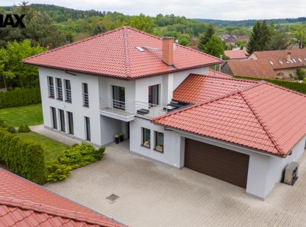 dji-20260520153652-0231-d.jpg | Prodej - dům/vila, 634 m²