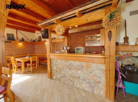 Barový pult | Pronájem - restaurace, 100 m²