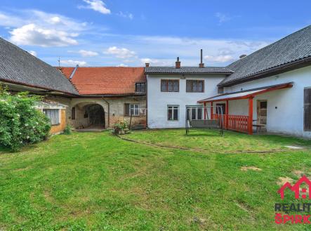 Prodej - dům/vila, 470 m²