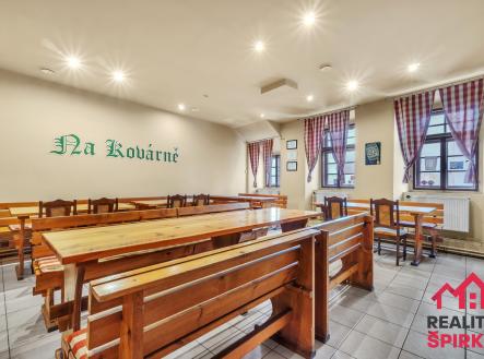 Prodej RD Moravská Třebová restaurace Na Kovárně Svozil | Prodej - komerční objekt, jiný, 413 m²