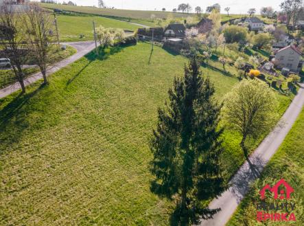 Prodej - pozemek pro bydlení, 2 704 m² obrázek