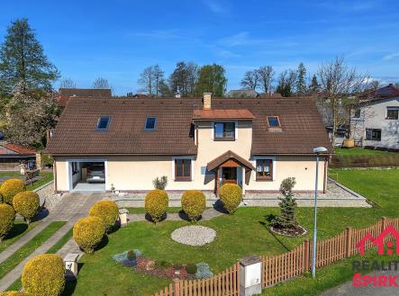 Prodej - dům/vila, 178 m²