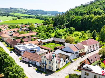 Prodej - komerční objekt, sklad, 5 677 m² obrázek