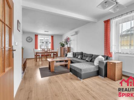 RD 4+1, garáž, pergola, Staré Město, okres Svitavy | Prodej - dům/vila, 112 m²