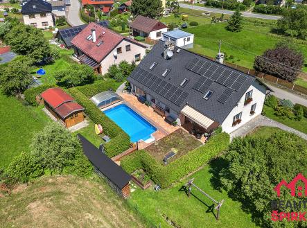 Prodej - dům/vila, 233 m²