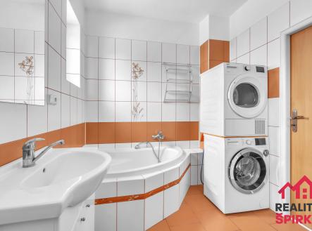 RD 4+1, garáž, pergola, Staré Město, okres Svitavy | Prodej - dům/vila, 112 m²