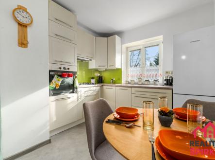 Prodej bytu, 3+1, 63 m²