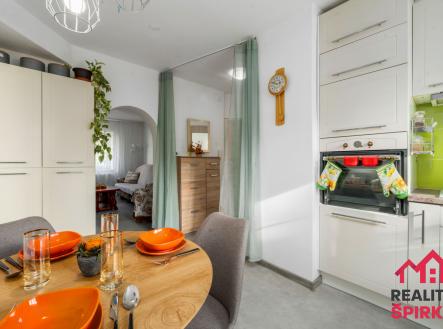 Prodej bytu, 3+1, 63 m²