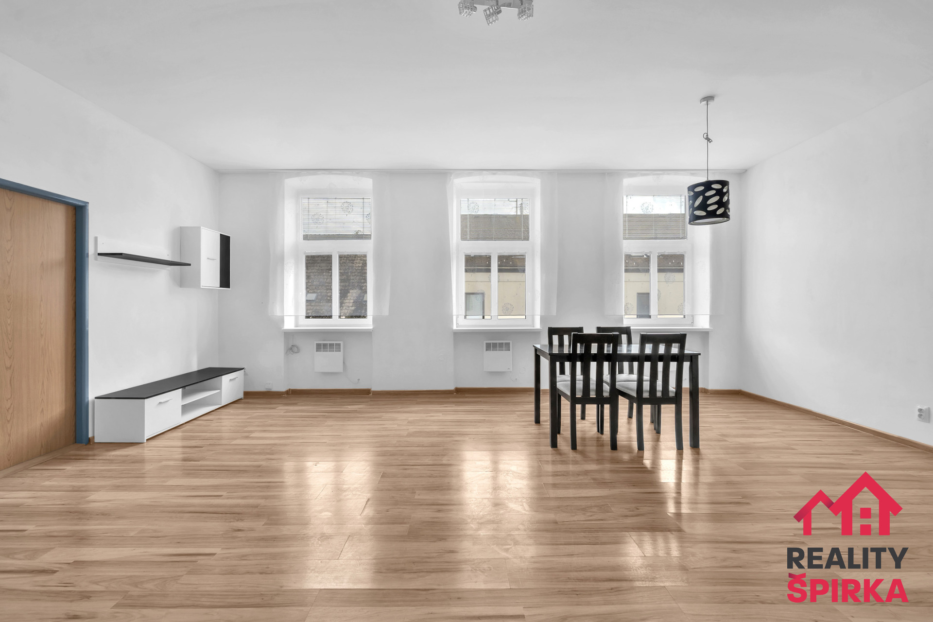 Prodej, byt 3+kk s balkonem, CP 83 m2, ul. Dobrovského, Lanškroun, okr. Ústí nad Orlicí