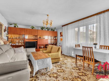 Prodej domu 6 plus 1, Domy, okr. Blansko, Deštná, Reality Špirka, makléř Jiří Ducháček | Prodej - dům/vila, 165 m²