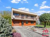 Prodej - dům/vila, 219 m²