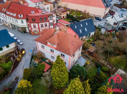 Pronájem - obchodní prostor, 57 m²