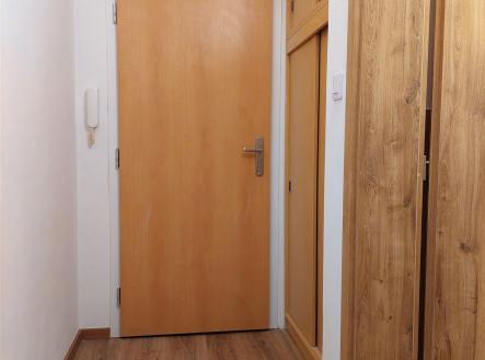 . | Pronájem bytu, 3+kk, 65 m²