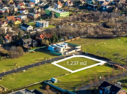 . | Prodej - pozemek pro bydlení, 1 237 m²