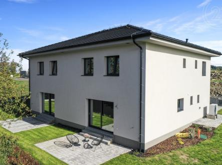 . | Prodej - dům/vila, 145 m²