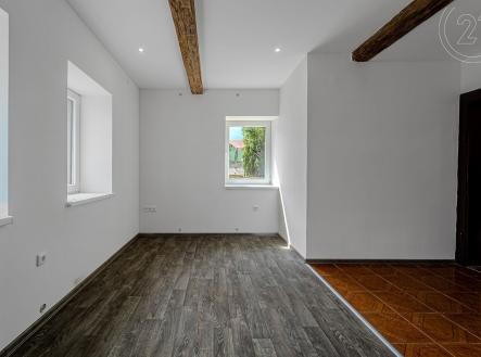 . | Prodej - dům/vila, 158 m²