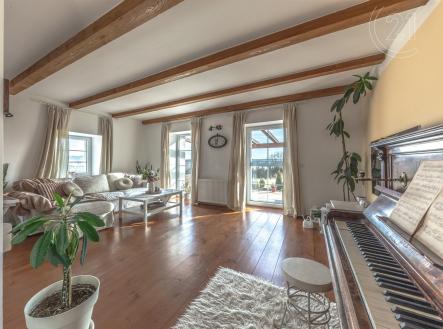 Prodej - dům/vila, 235 m² obrázek