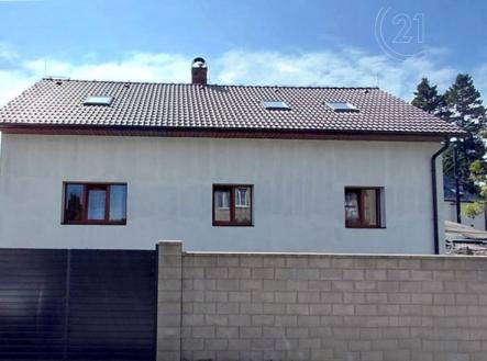 . | Prodej - dům/vila, 200 m²
