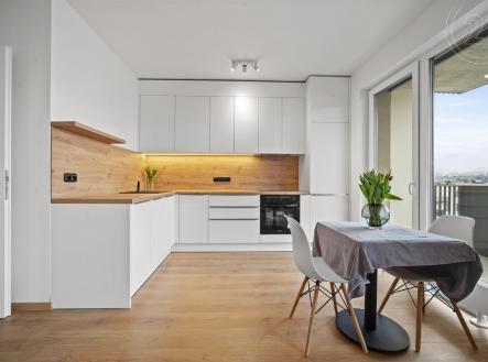 Pronájem bytu, 1+kk, 38 m² obrázek