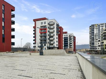 . | Pronájem bytu, 1+kk, 38 m²