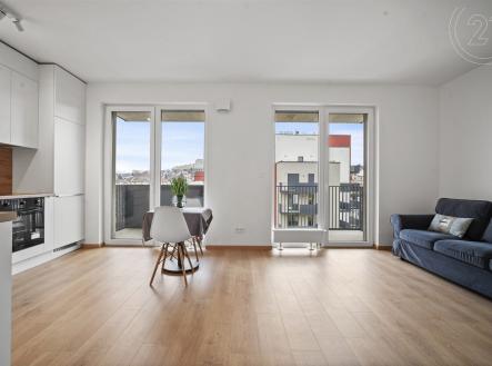 . | Pronájem bytu, 1+kk, 38 m²