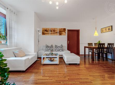 . | Prodej bytu, 3+kk, 67 m²
