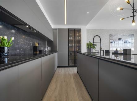 . | Prodej bytu, 3+kk, 93 m²