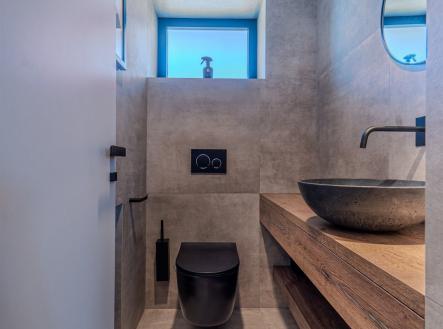 . | Prodej bytu, 3+kk, 93 m²