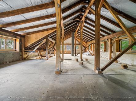 . | Prodej - dům/vila, 178 m²