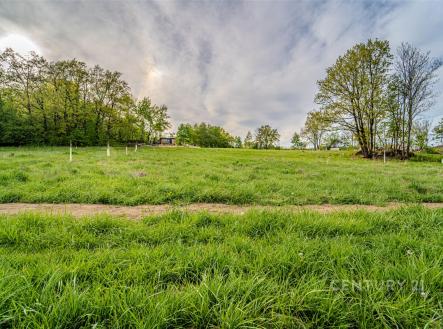 . | Prodej - pozemek pro bydlení, 5 635 m²