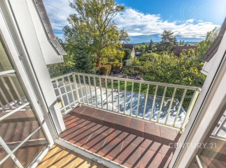 . | Prodej - dům/vila, 198 m²