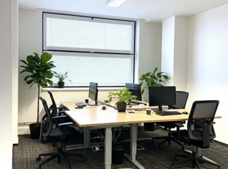 . | Pronájem - kanceláře, 33 m²