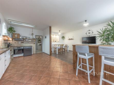 . | Prodej bytu, 3+kk, 98 m²